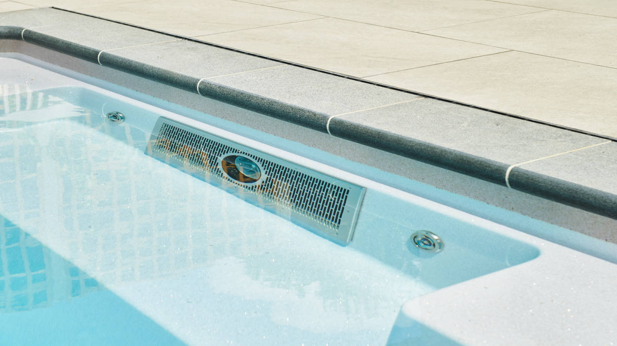 Dorset freshwater pool case study gallery image 4