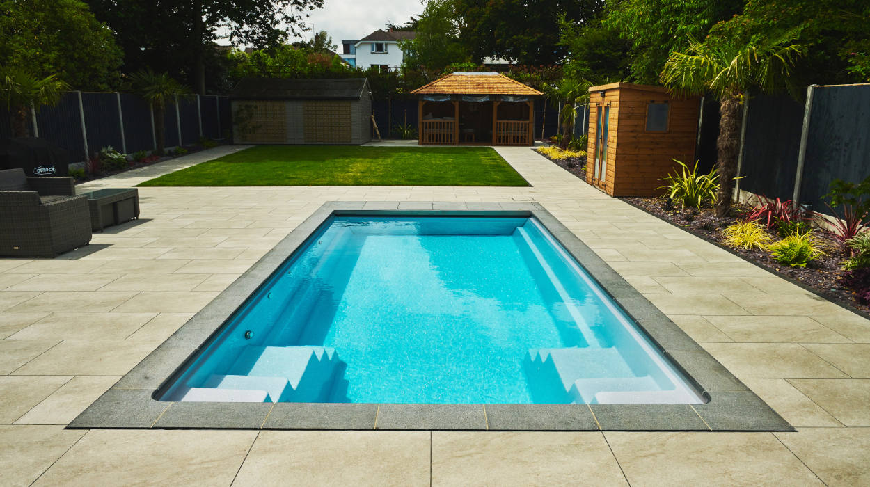 Dorset freshwater pool case study gallery image 7