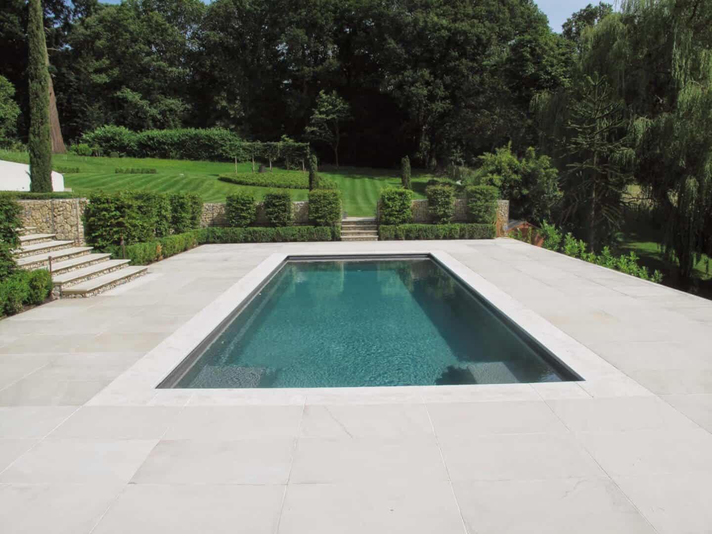 Outdoor Trainer Pool