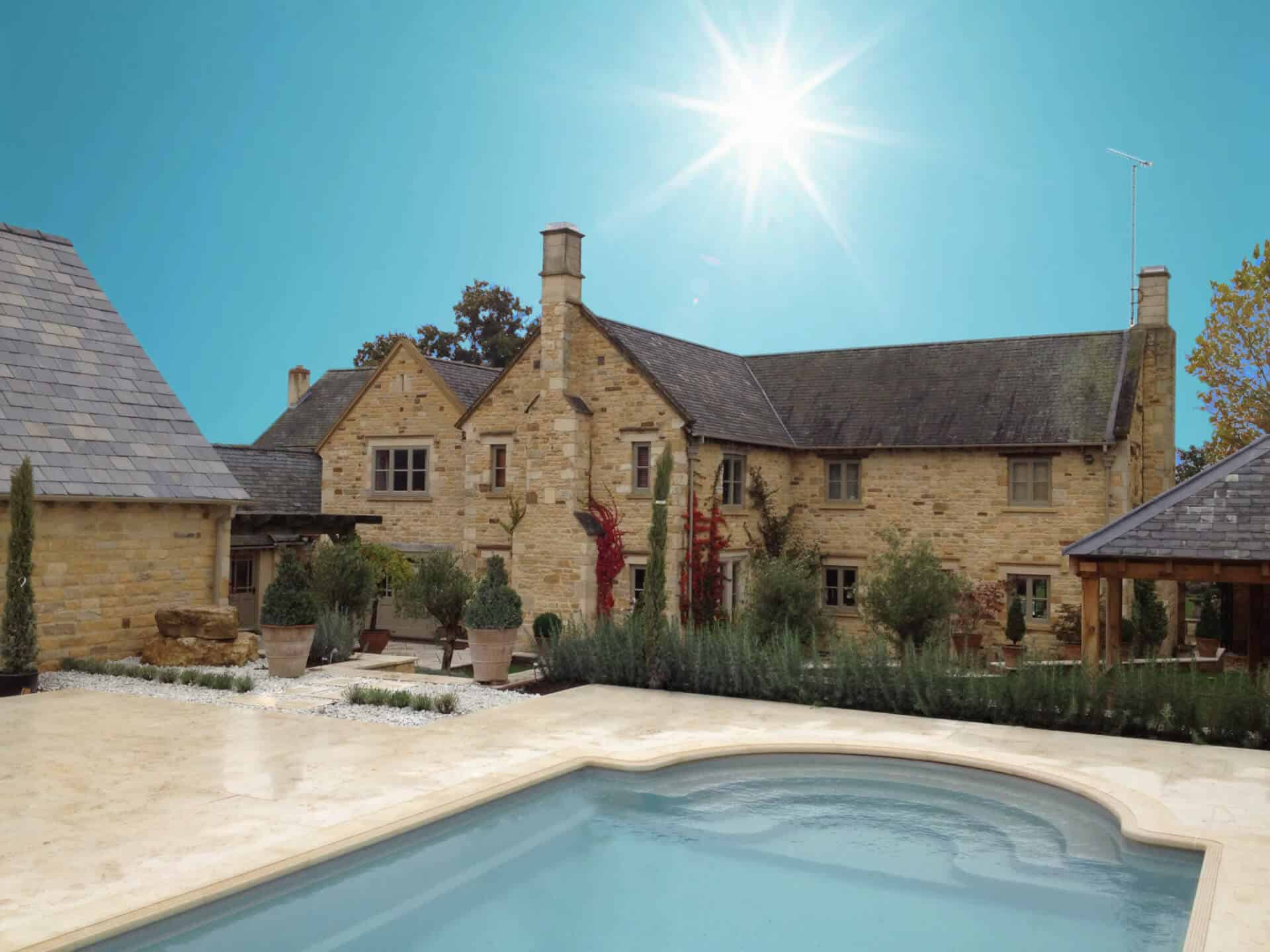 Cotswolds House with Pool