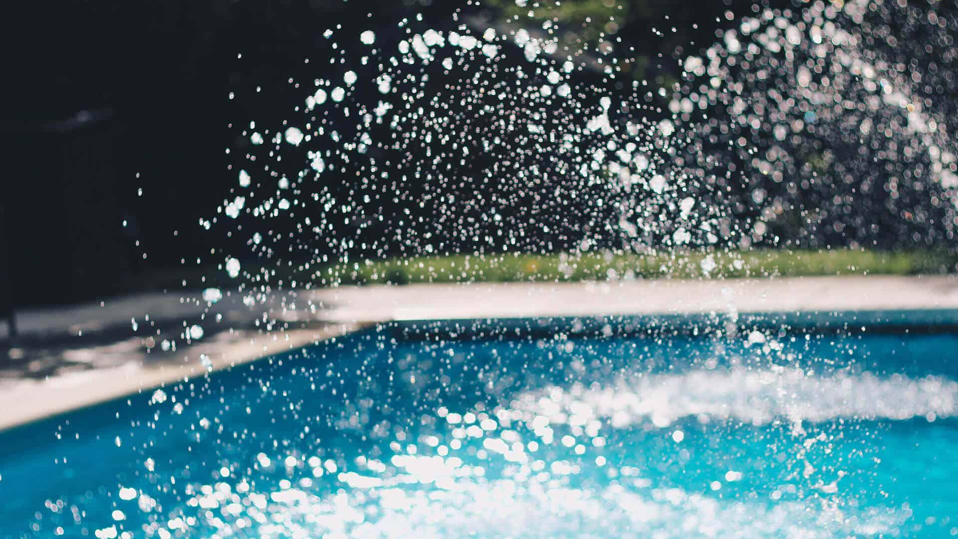 Outdoor Pool Spray