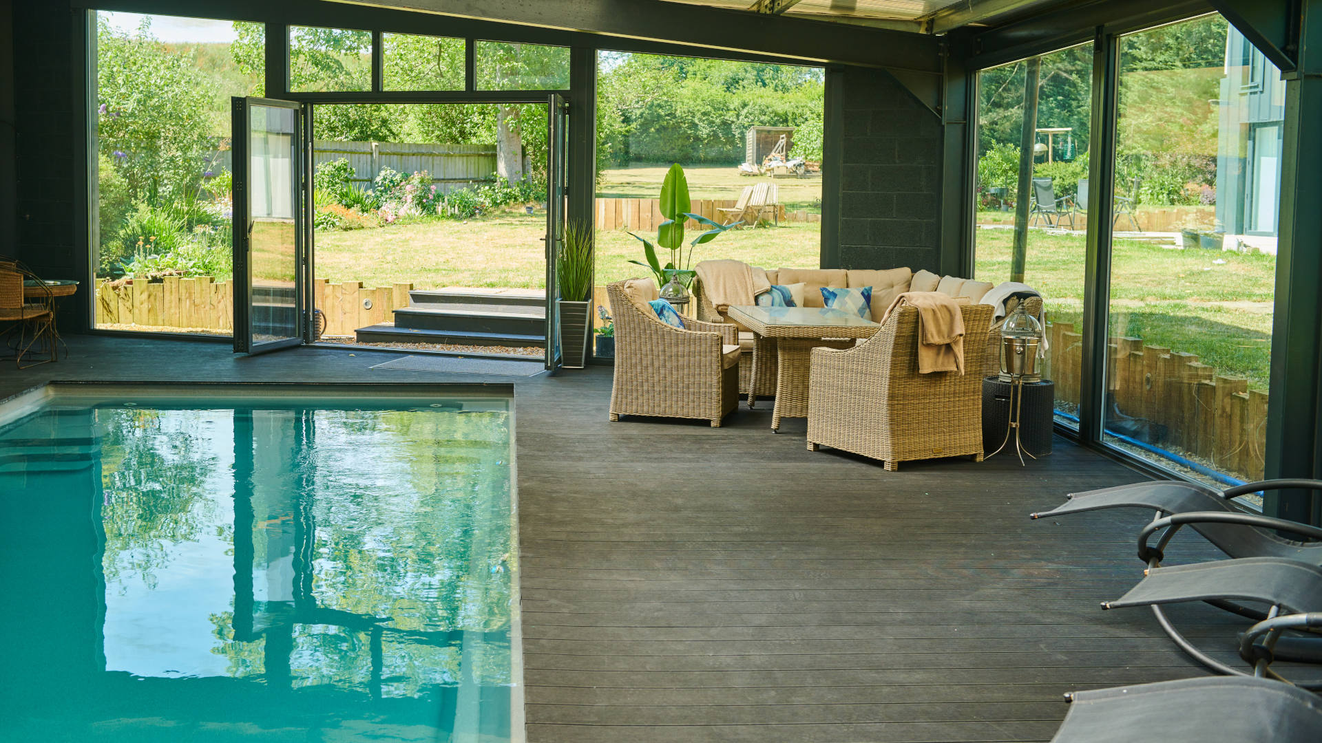 One Piece Swimming Pool in Northampton Featured image