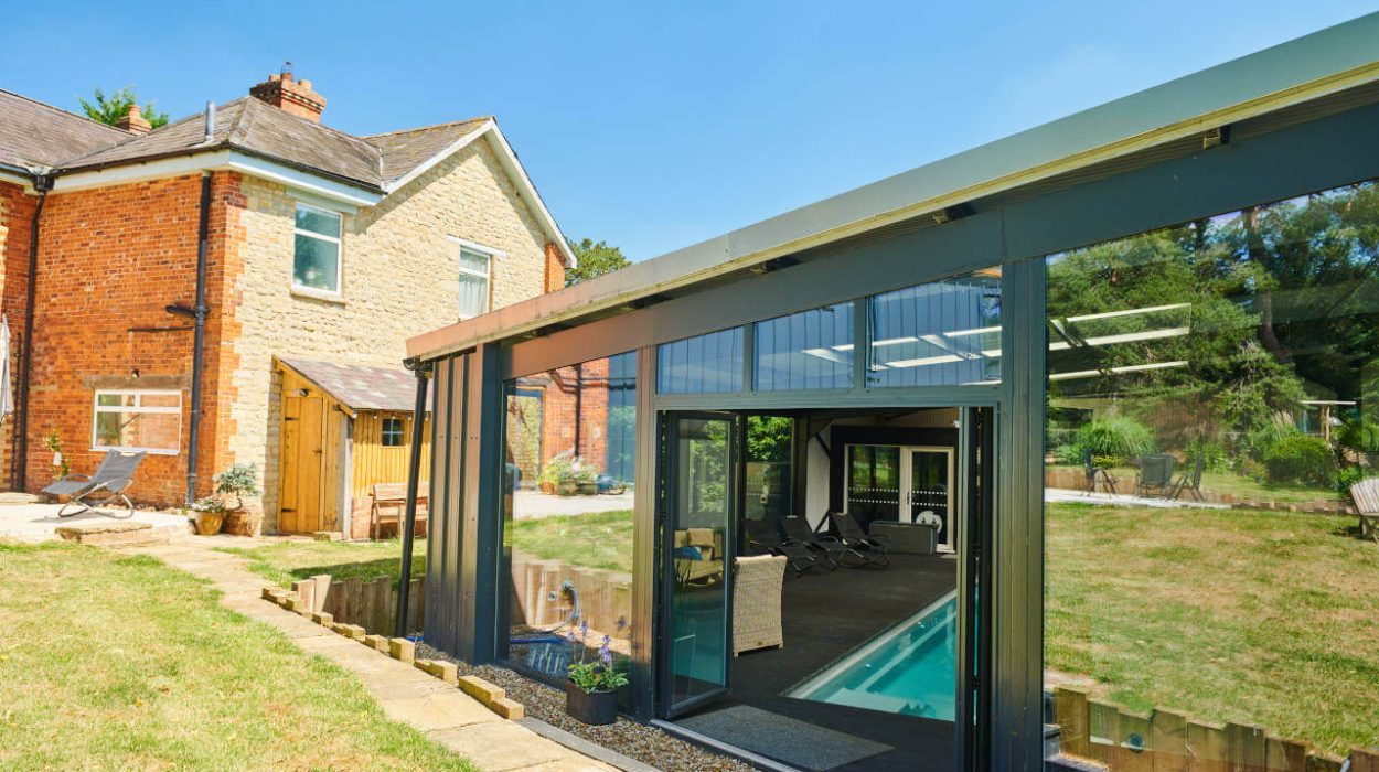 One Piece Swimming Pool in Northampton Gallery image 3