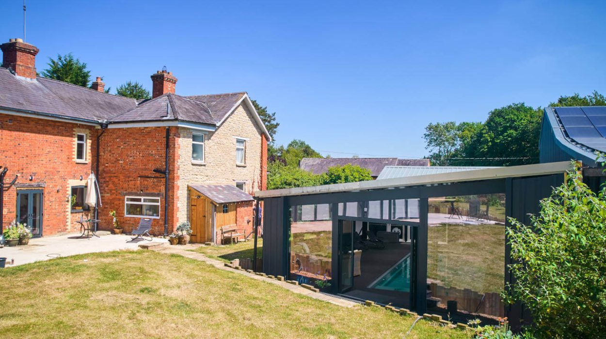 One Piece Swimming Pool in Northampton Gallery image 4