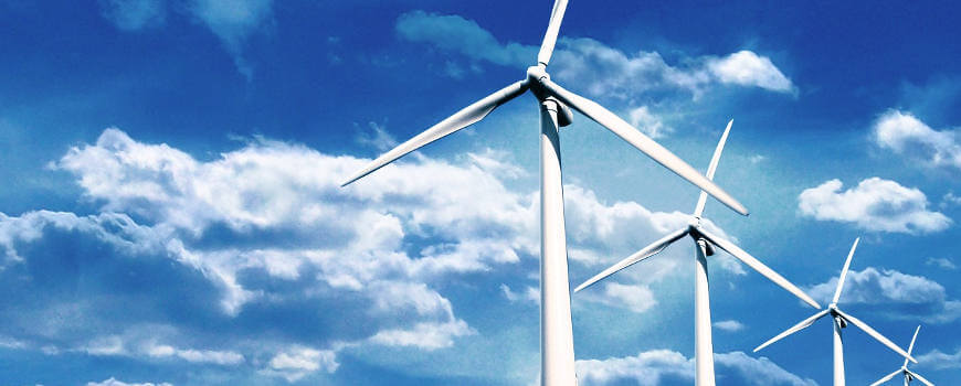 Renewable Energy in Your Pool - Featured Image