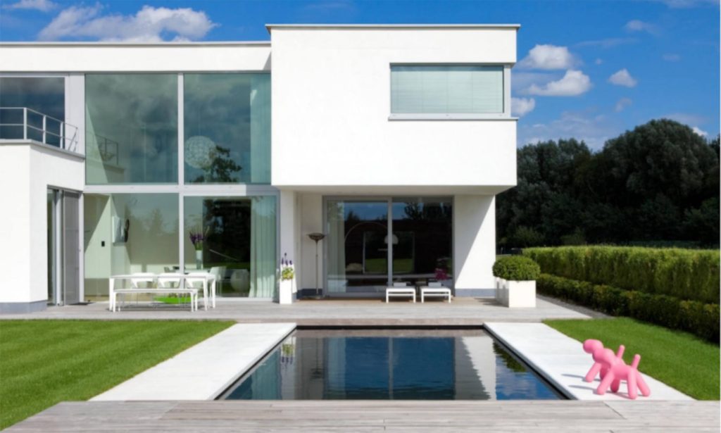 outdoor-pool-white-villa