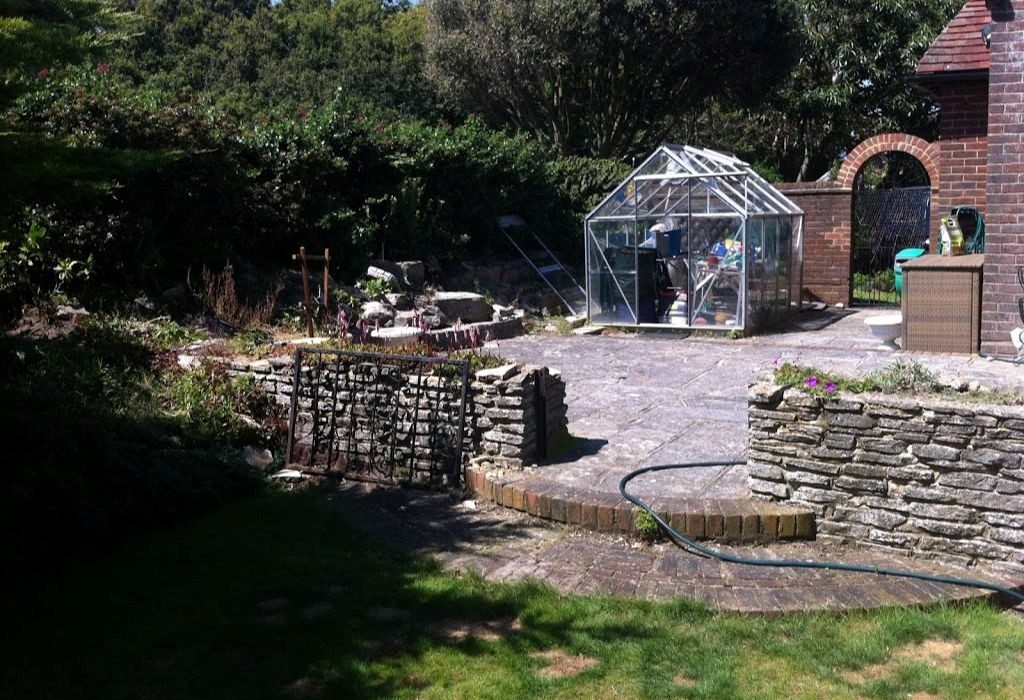 XL Java pool in Sapphire Blue for Mr & Mrs Styslinger in Bournemouth 3