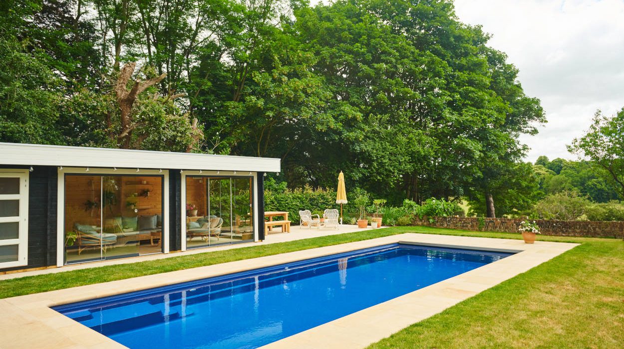 _XL Trainer 110 Nova One Piece Pool Installation Gallery Image 2